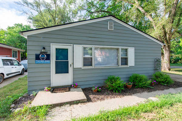 1354 Rosewood property